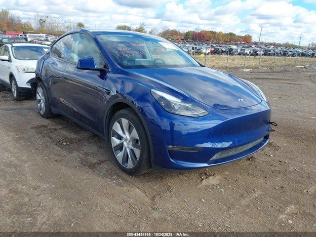 2021 TESLA MODEL Y 5YJYGDEE5MF065914 Photo 0