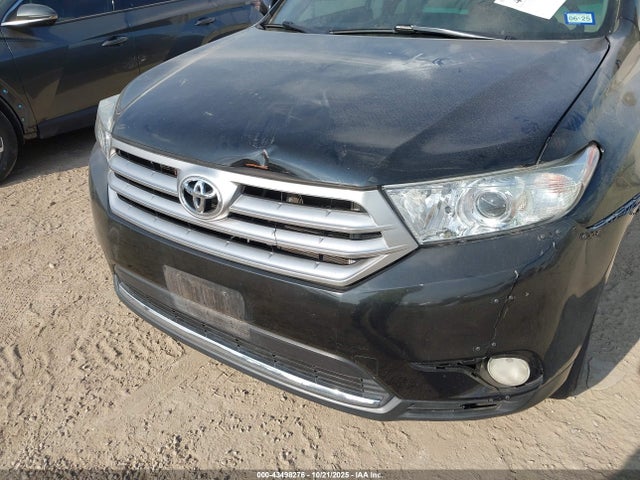 2013 Toyota Highlander Base Plus V6 მანქანა იყიდება აუქციონზე, vin: 5TDZK3EH3DS091270, აუქციონის ნომერი: 43498276