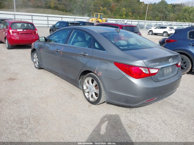 2012 HYUNDAI SONATA 5NPEB4AC4CH469213 Photo 2