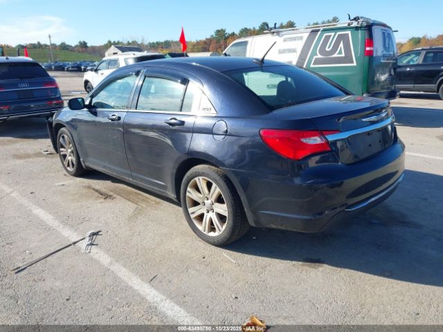 2011 CHRYSLER 200 1C3BC1FB7BN592943 Photo 2