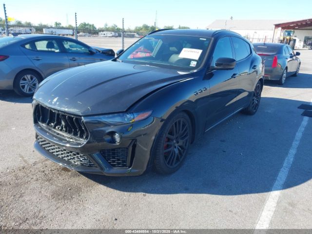 2021 MASERATI LEVANTE ZN661XUA1MX357847 Photo 1
