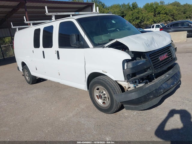 2018 1GTW7BFG6J1208062 main image