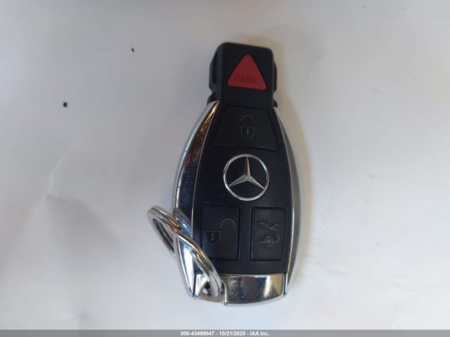 2012 MERCEDES-BENZ C 300 WDDGF8BB0CR225339 Photo 10
