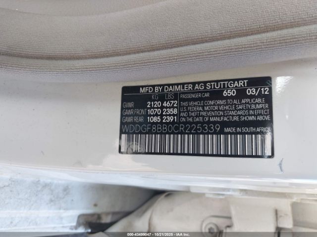 2012 MERCEDES-BENZ C 300 WDDGF8BB0CR225339 Photo 8