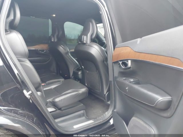 2017 VOLVO XC90 YV4A22PL1H1163589 Photo 7