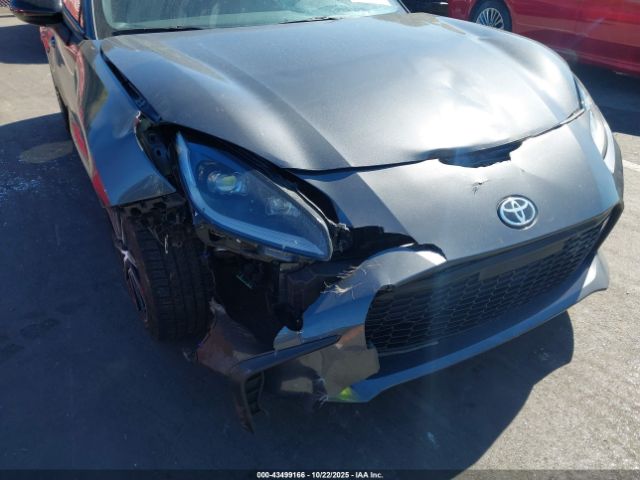 2024 TOYOTA GR86 JF1ZNBB15R9756559 Photo 5