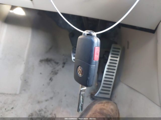 2013 VOLKSWAGEN BEETLE 3VW7T7AT4DM830908 Photo 10