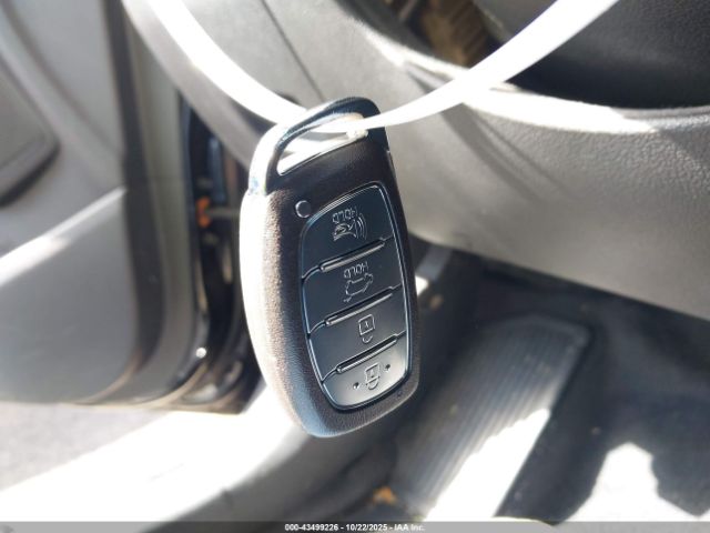 2017 HYUNDAI TUCSON KM8J3CA44HU519180 Photo 10