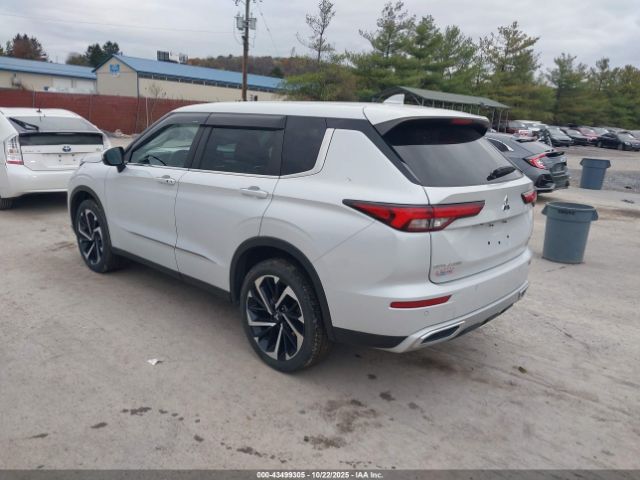 2022 MITSUBISHI OUTLANDER JA4J4UA85NZ088979 Photo 2