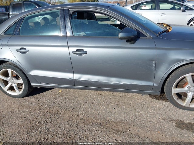 2015 AUDI A3 WAUBFGFF3F1105885 Photo 5