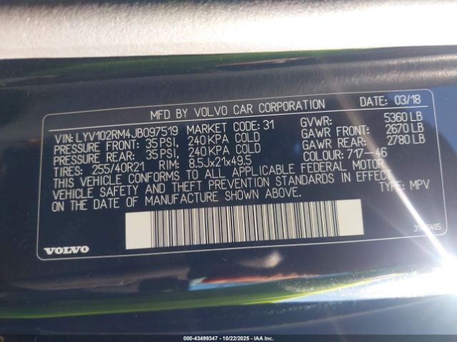 2018 VOLVO XC60 LYV102RM4JB097519 Photo 8