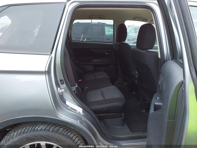 2016 MITSUBISHI OUTLANDER JA4AD3A38GZ003750 Photo 7