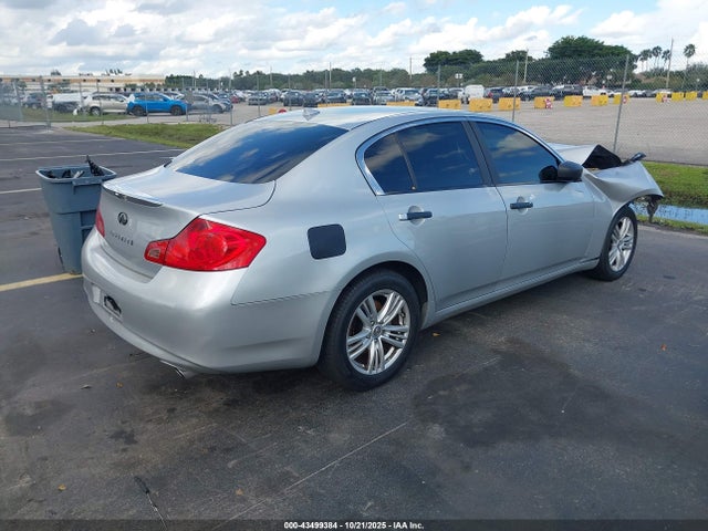 Продаж на аукціоні авто 2015 Infiniti Q40, vin: JN1CV6ARXFM651008, номер лоту: 43499384