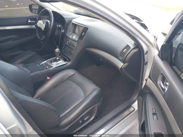 Продаж на аукціоні авто 2015 Infiniti Q40, vin: JN1CV6ARXFM651008, номер лоту: 43499384