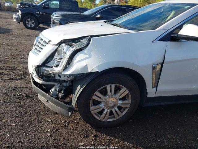 2015 CADILLAC SRX 3GYFNEE36FS595878 Photo 5