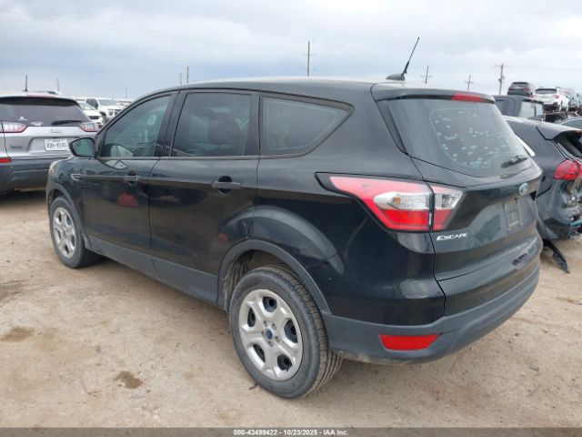 2017 FORD ESCAPE 1FMCU0F78HUD28031 Photo 2