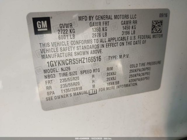 2017 CADILLAC XT5 1GYKNCRS5HZ166516 Photo 8