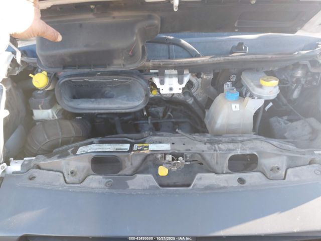 2017 RAM PROMASTER 1500 3C6TRVAG8HE542890 Photo 9