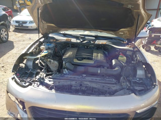 2016 PORSCHE CAYENNE WP1AA2A24GKA15014 Photo 9