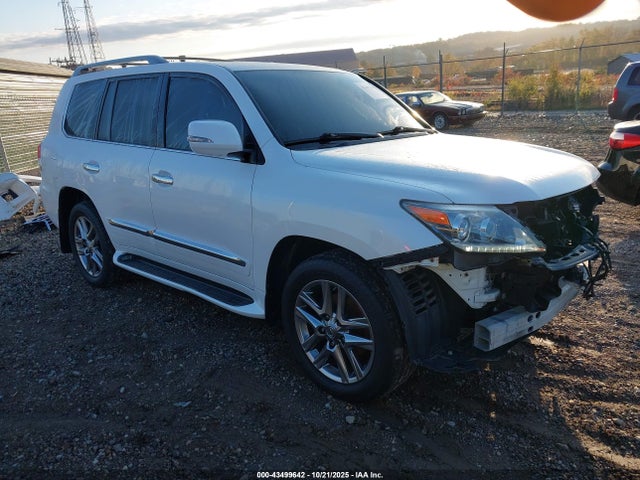 2014 LEXUS LX 570 JTJHY7AX2E4161513