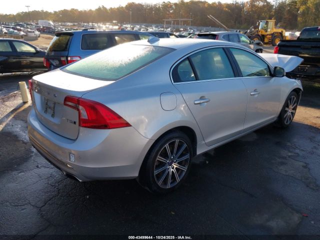 2018 VOLVO S60 INSCRIPTION LYV402TK1JB170219 Photo 3