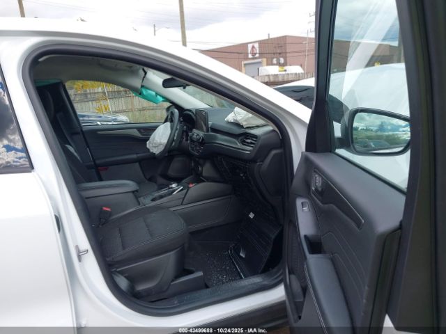 2023 FORD ESCAPE 1FMCU9GN2PUB44946 Photo 4