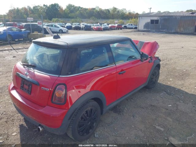 2007 MINI COOPER WMWMF33527TL68758 Photo 3