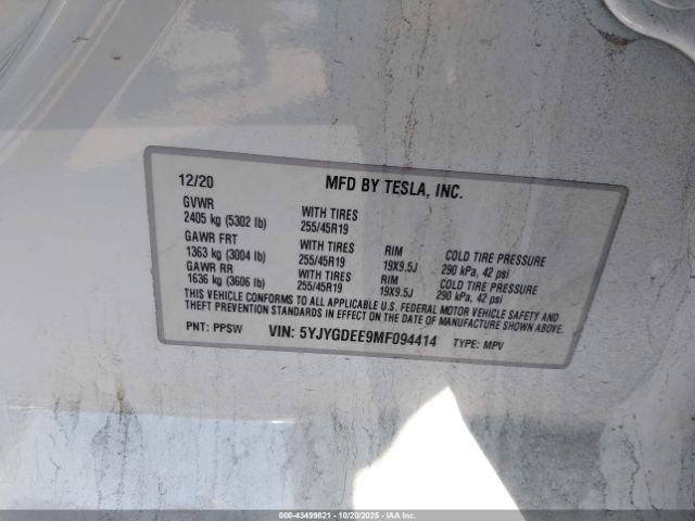 2021 TESLA MODEL Y 5YJYGDEE9MF094414 Photo 8