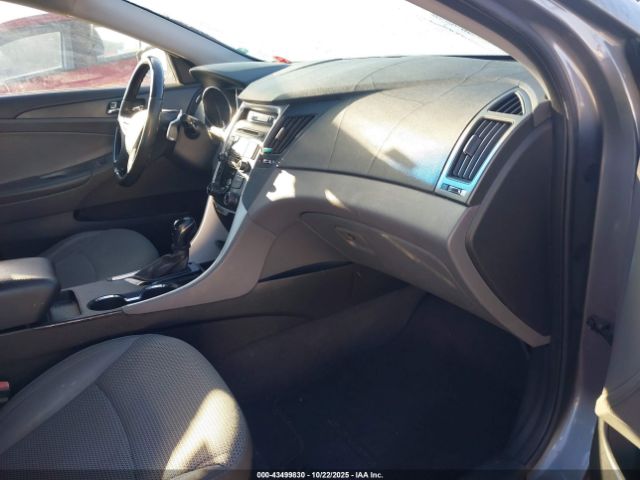 2011 HYUNDAI SONATA 5NPEC4AC9BH105722 Photo 4