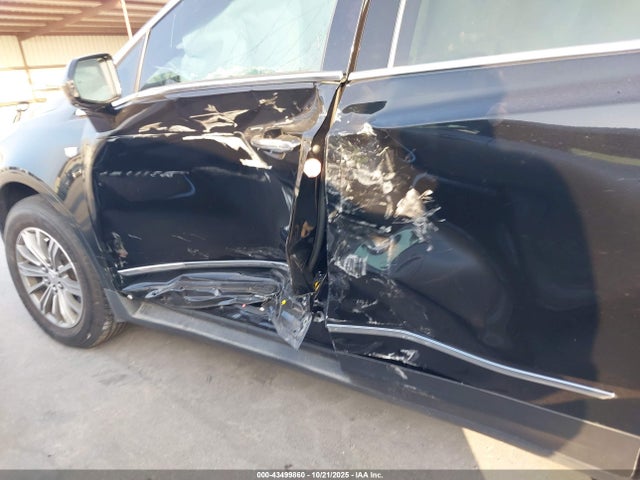 2019 CADILLAC XT5 1GYKNCRS6KZ156181 Photo 5