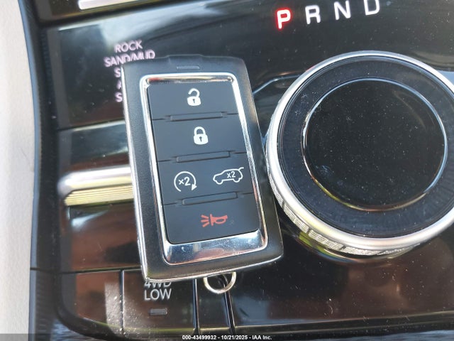 2024 JEEP GRAND CHEROKEE 4XE 1C4RJYB62RC681102 Photo 10