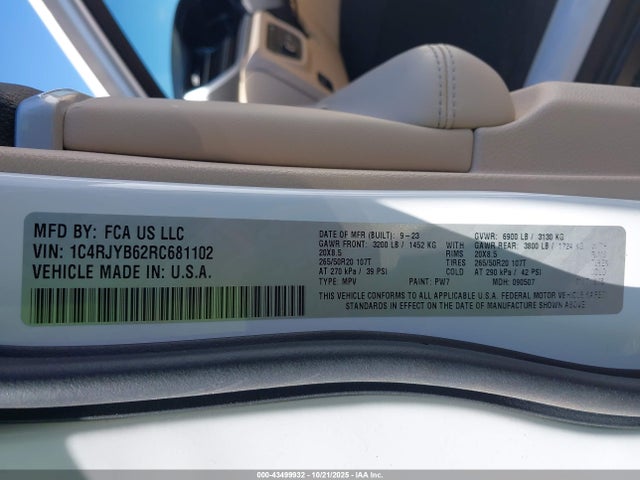 2024 JEEP GRAND CHEROKEE 4XE 1C4RJYB62RC681102 Photo 8