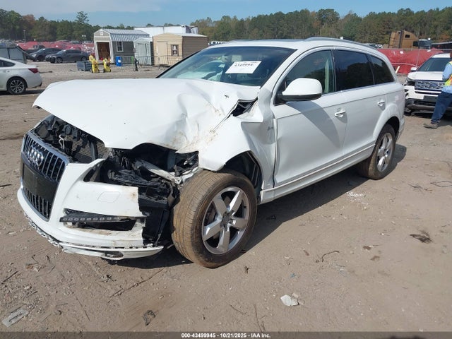 2015 AUDI Q7 WA1CGAFE3FD013080 Photo 1