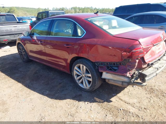 2018 VOLKSWAGEN PASSAT 1VWBA7A37JC035042 Photo 2