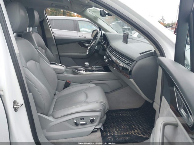 2018 AUDI Q7 WA1VAAF73JD024178 Photo 4