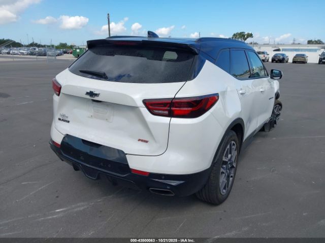 2024 CHEVROLET BLAZER 3GNKBERS3RS133255 Photo 3