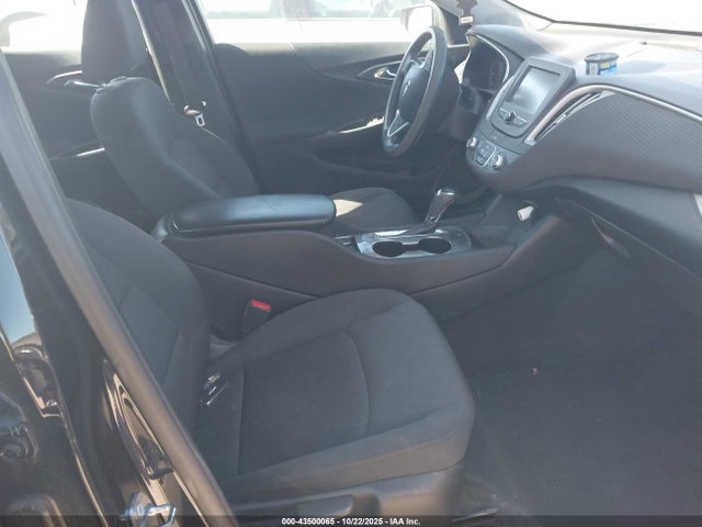 1G1ZB5ST7JF242667 Chevrolet Malibu 1ls