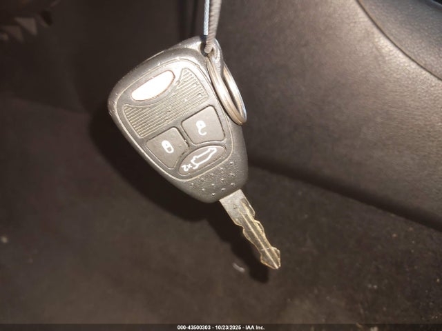 2013 Chrysler 200 Touring მანქანა იყიდება აუქციონზე, vin: 1C3CCBBB8DN688941, აუქციონის ნომერი: 43500303