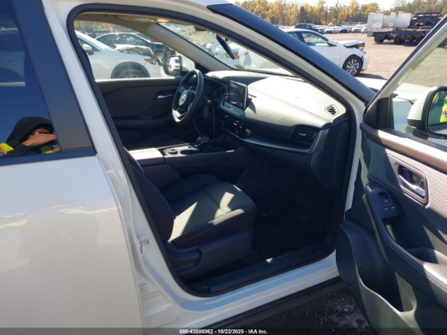 2022 NISSAN ROGUE 5N1BT3BB5NC696436 Photo 4