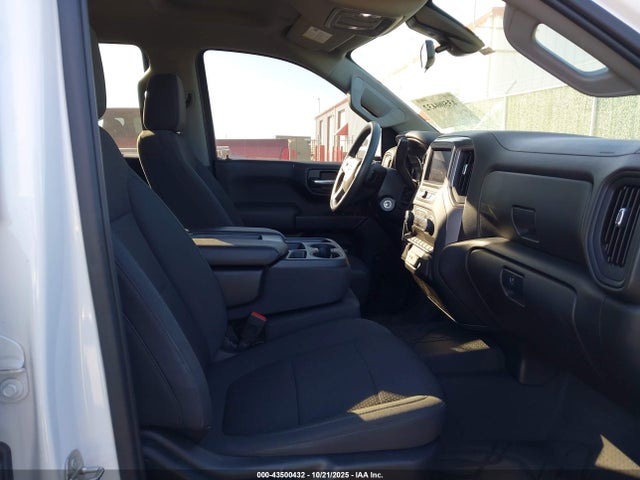 1GCPWBEK4MZ338313 Chevrolet l3b