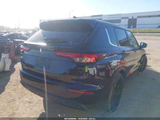 2022 MITSUBISHI OUTLANDER JA4J4TA80NZ041336 Photo 3