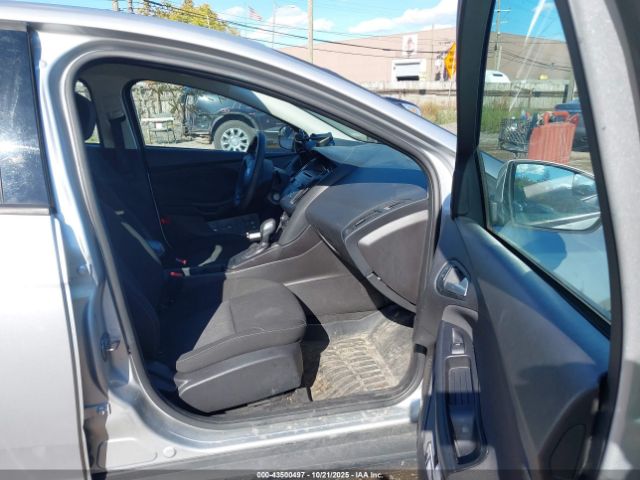 2017 FORD FOCUS 1FADP3K2XHL302005 Photo 4