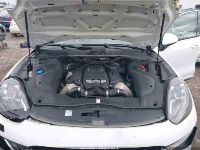 2015 PORSCHE CAYENNE WP1AC2A21FLA82155 Photo 9