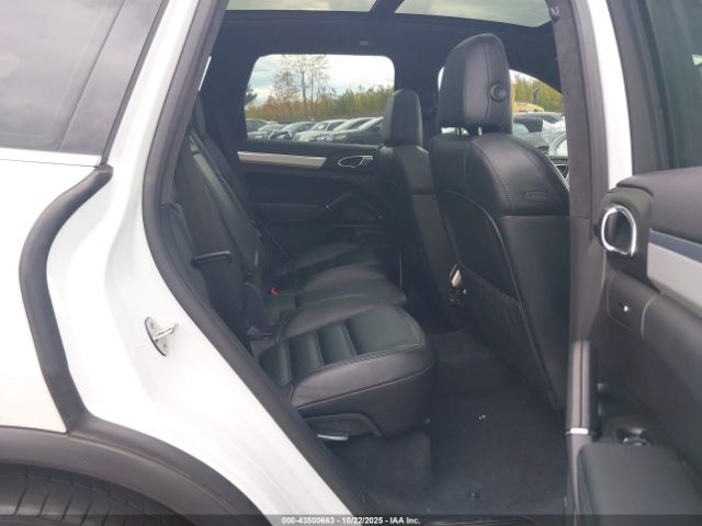 2015 PORSCHE CAYENNE WP1AC2A21FLA82155 Photo 7