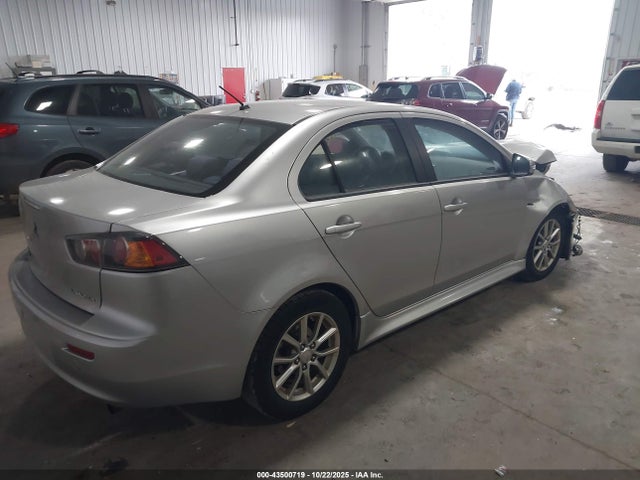 2016 MITSUBISHI LANCER JA32U2FU5GU005392 Photo 3