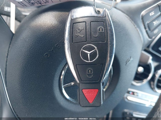 2019 Mercedes-benz Glc 300 4matic მანქანა იყიდება აუქციონზე, vin: WDC0G4KB2KF661895, აუქციონის ნომერი: 43500722