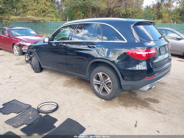 2019 Mercedes-benz Glc 300 4matic მანქანა იყიდება აუქციონზე, vin: WDC0G4KB2KF661895, აუქციონის ნომერი: 43500722
