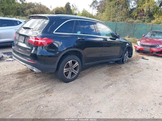 2019 Mercedes-benz Glc 300 4matic მანქანა იყიდება აუქციონზე, vin: WDC0G4KB2KF661895, აუქციონის ნომერი: 43500722