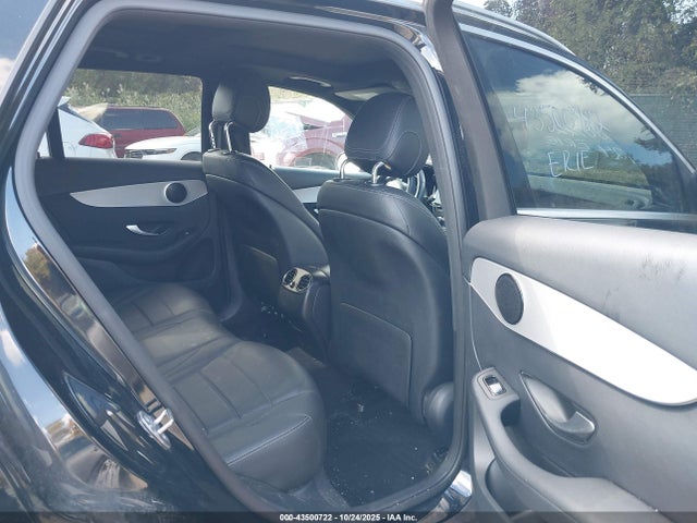 2019 Mercedes-benz Glc 300 4matic მანქანა იყიდება აუქციონზე, vin: WDC0G4KB2KF661895, აუქციონის ნომერი: 43500722