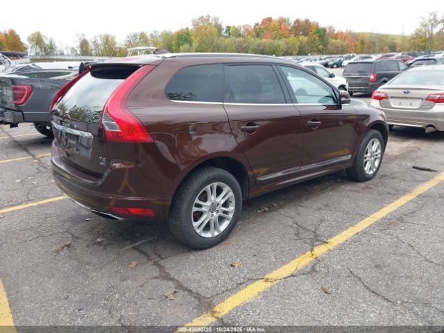 2015 VOLVO XC60 YV4612RKXF2632215 Photo 3